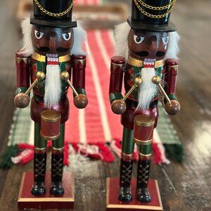 Metallic Nutcracker Drummer Figurine-Brown